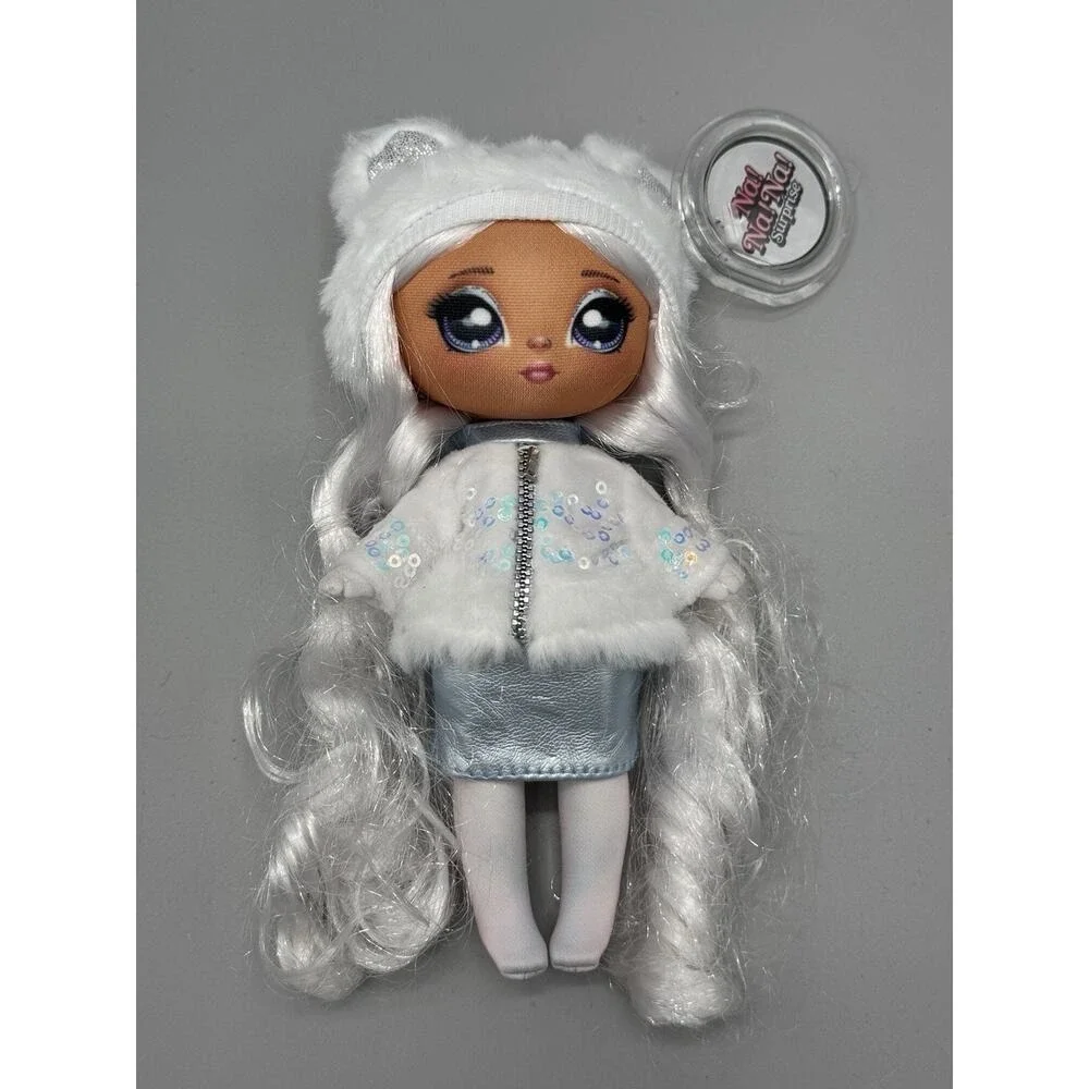 Na Na Na Surprise Cozy Series Baily Frost 7.5